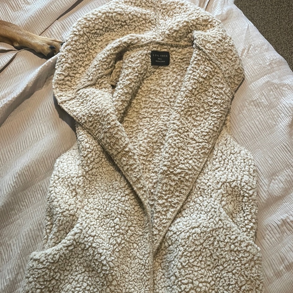 sherpa vest with pockets